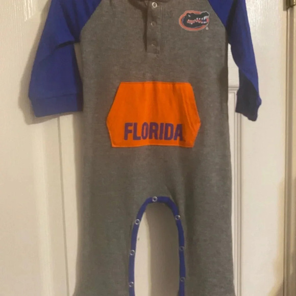 Florida Gators Hooded Romper - Picture 2 of 7